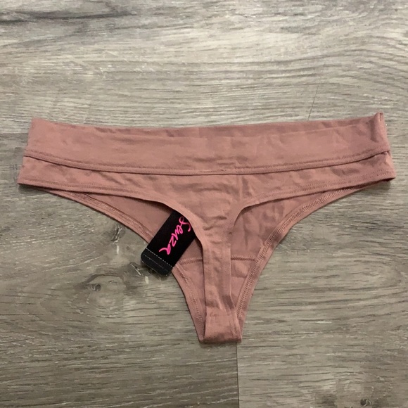 Lingerie set - Picture 5 of 5